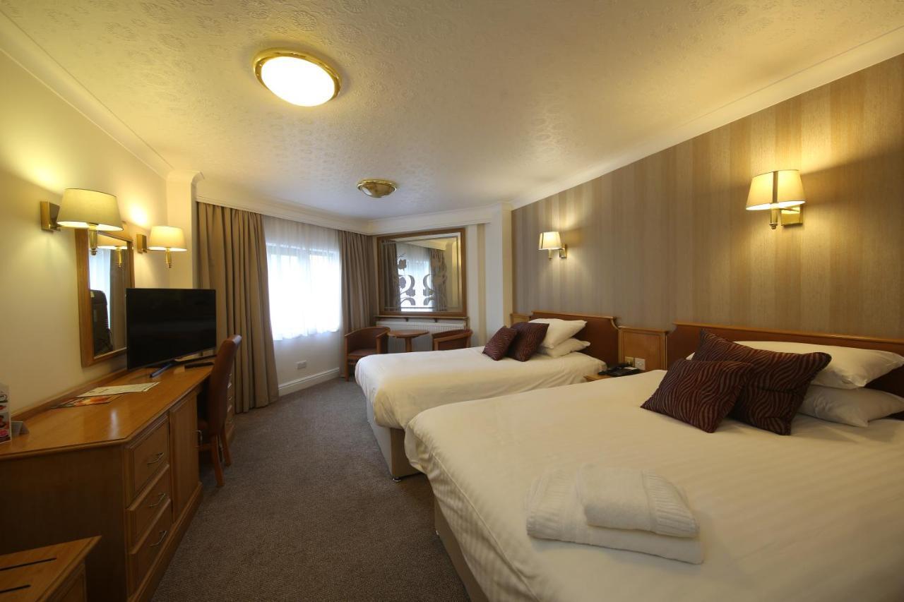 Bredbury Hall Hotel ستوكبورت المظهر الخارجي الصورة