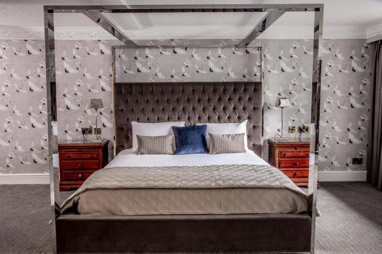Bredbury Hall Hotel ستوكبورت المظهر الخارجي الصورة