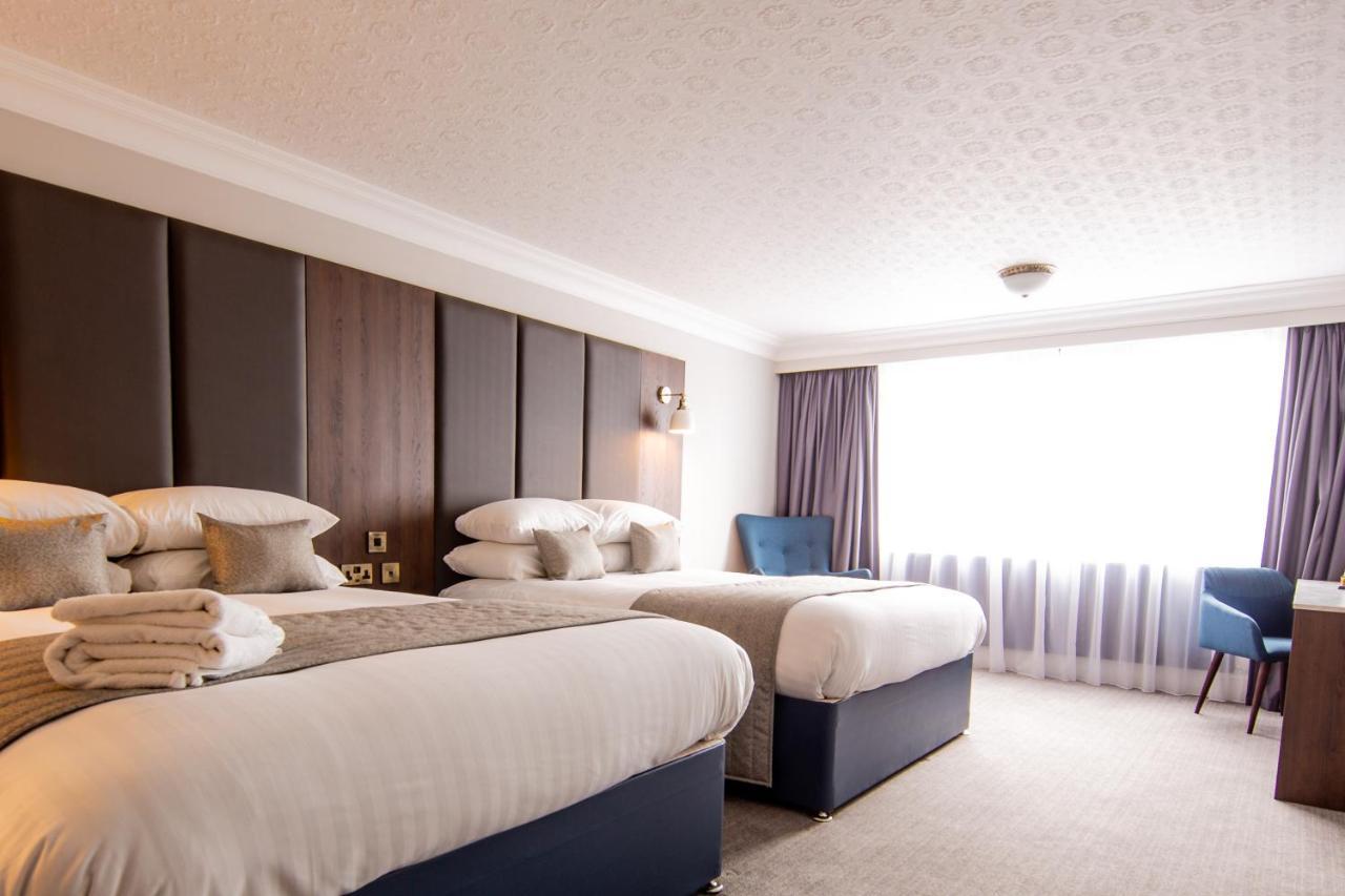 Bredbury Hall Hotel ستوكبورت المظهر الخارجي الصورة