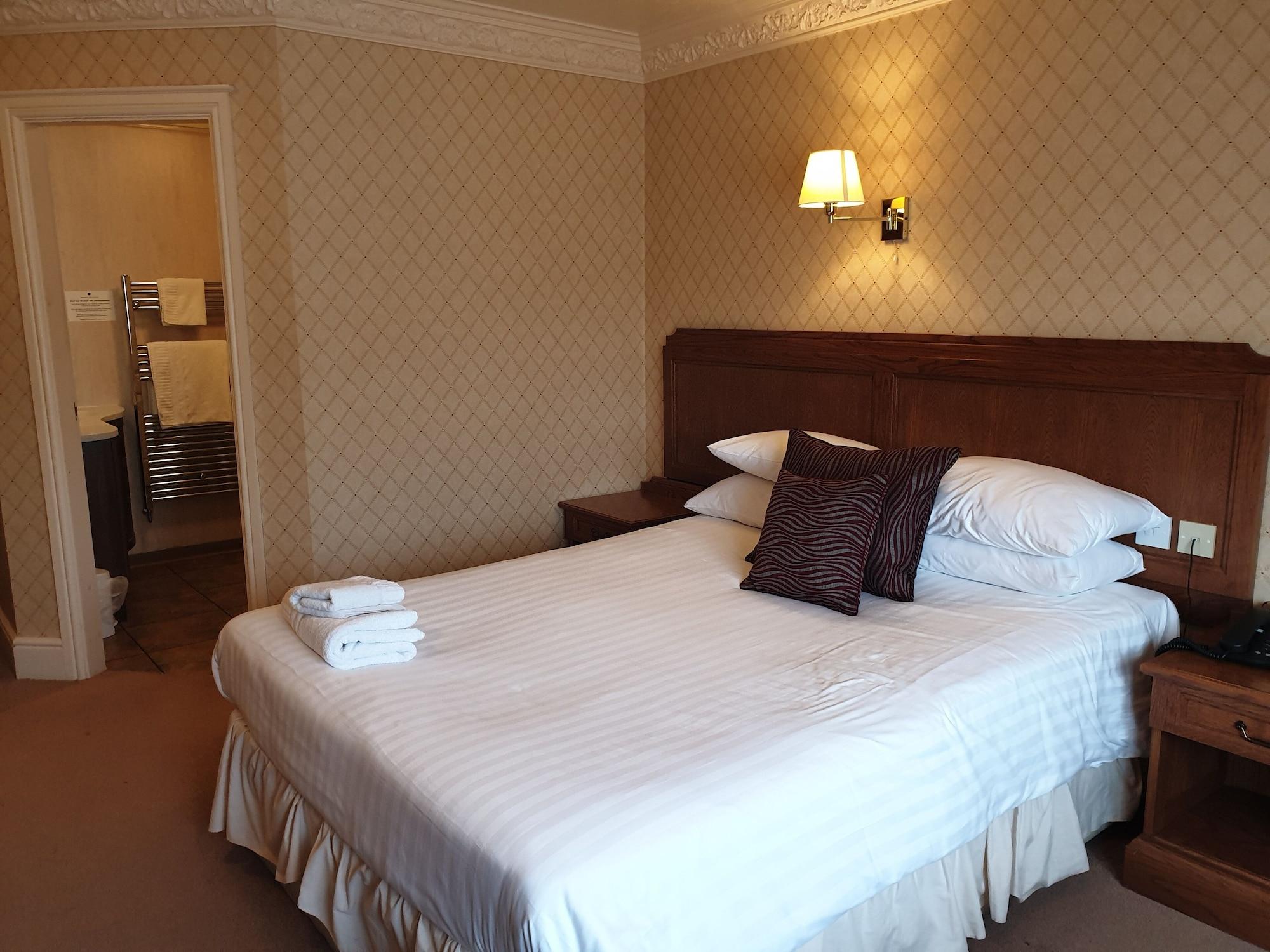Bredbury Hall Hotel ستوكبورت المظهر الخارجي الصورة