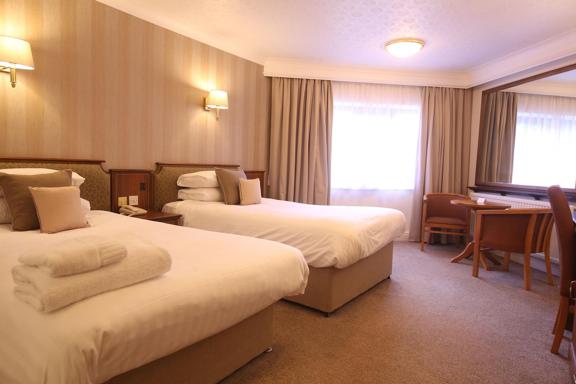 Bredbury Hall Hotel ستوكبورت المظهر الخارجي الصورة
