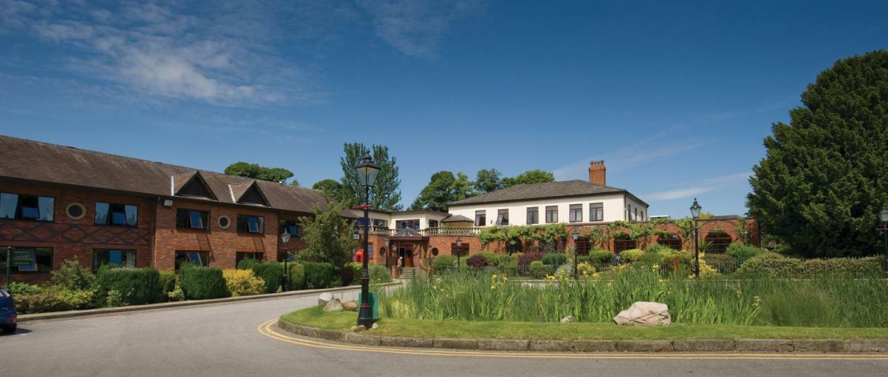 Bredbury Hall Hotel ستوكبورت المظهر الخارجي الصورة