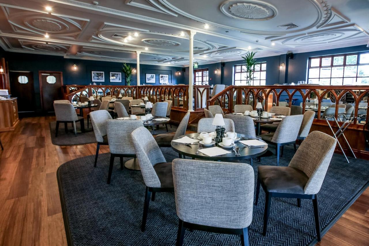 Bredbury Hall Hotel ستوكبورت المظهر الخارجي الصورة